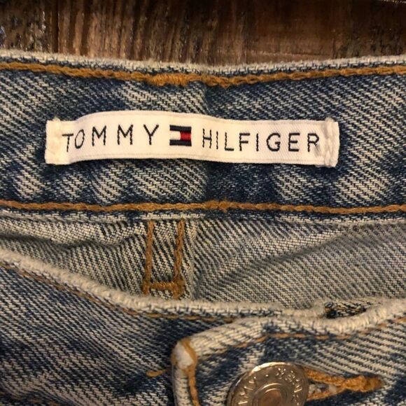 Tommy Hilfiger Sz 12 Blue Denim High Waisted Light Wash Cotton Mom Jeans - Picture 4 of 9